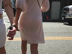 Nena rubia valiente toma la polla de JMac en su trasero