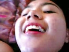 Dulce nena chupó dick y disfrutó