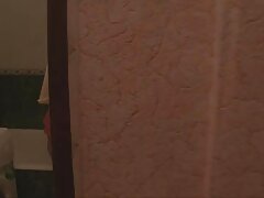 Morena tetona follada en el gimnasio