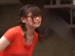Olivia Jayy es devorada y follada en la cocina