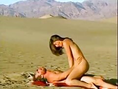 Hermosas mujeres se lamen el coño