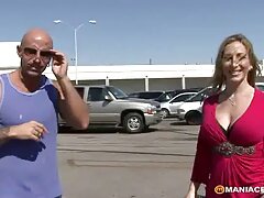 Esposas cachondas intercambian noches
