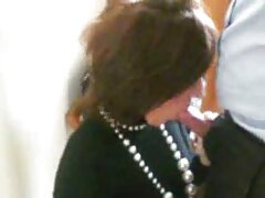 Paisley Porter recibe creampie en su coño afeitado