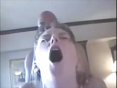 Daisy Stone prueba el semen desordenado después de una buena paliza